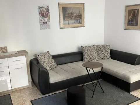 Sale, one bedroom apartment, 66m², Petrovac, Budva - image 4