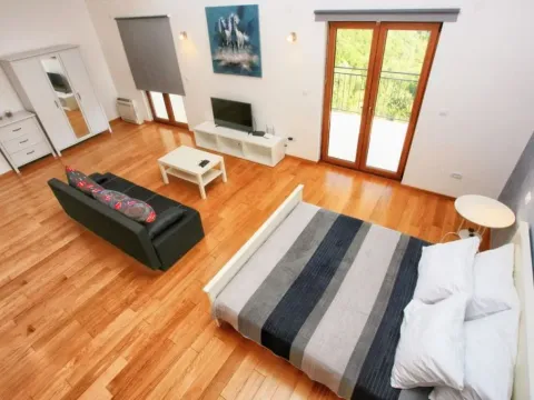 Prodaja, kuća, 402m², Kotor, Crna Gora - image 6