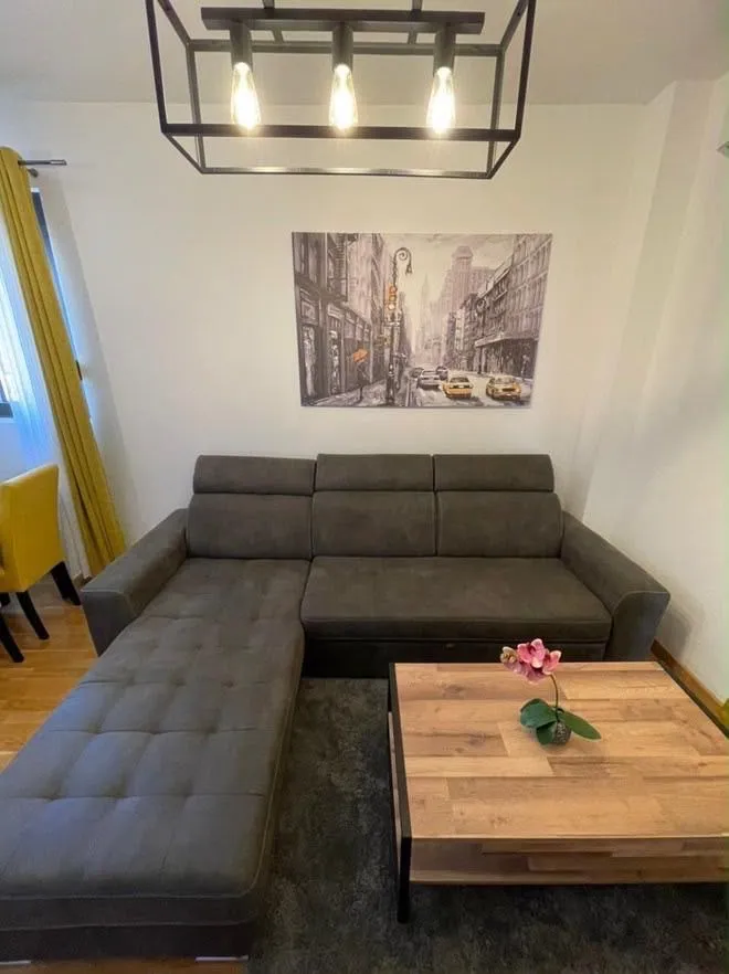 Rent, one bedroom apartment, 45m², Centar, Budva