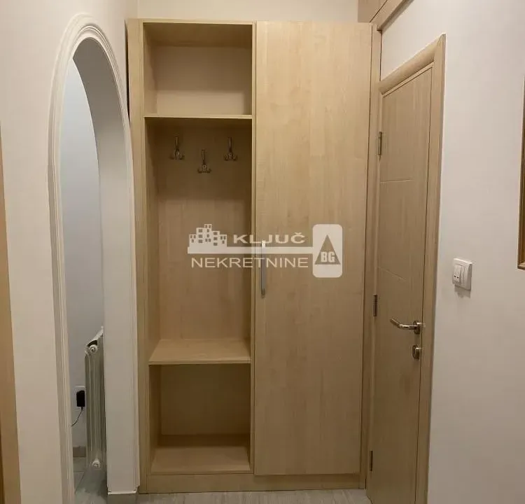 Izdavanje, trosoban stan, 95m², Tašmajdan, Palilula Sve Podlokacije