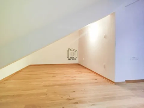 Prodaja, stan, 19m², Centar, Nikšić - image 2