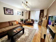 Prodaja, trosoban stan, 105m², Bar, Crna Gora - image 1