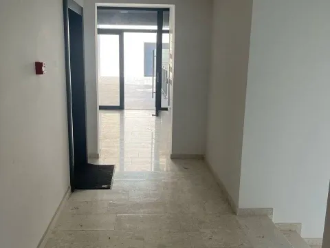 Prodaja, jednosoban stan, 45m², Čeluga, Bar - image 4