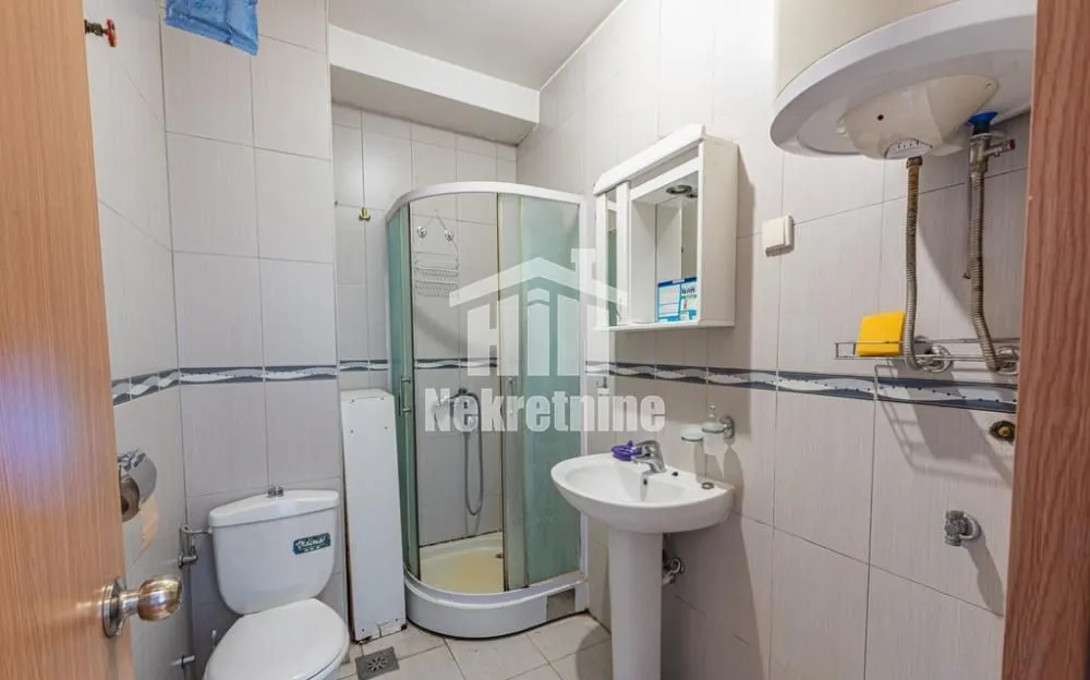 Prodaja, jednosoban stan, 36m², Južni Bulevar, Vračar Sve Podlokacije