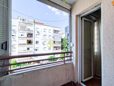 Izdavanje, dvosoban stan, 58m², Zagorič, Podgorica - image 6