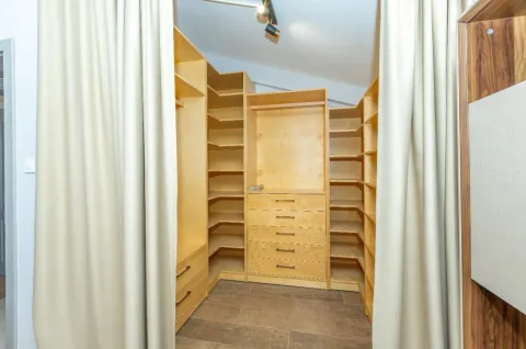 Prodaja, kuća, 234m², Tivat, Crna Gora - image 14