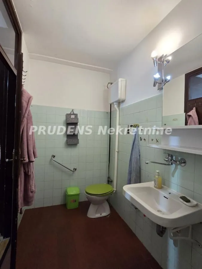 Sale, four bedroom apartment, 114m², Centar Sve Podlokacije, Beograd