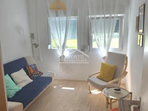 Rent, two bedroom apartment, 51m², Savski Venac, Beograd - image 15