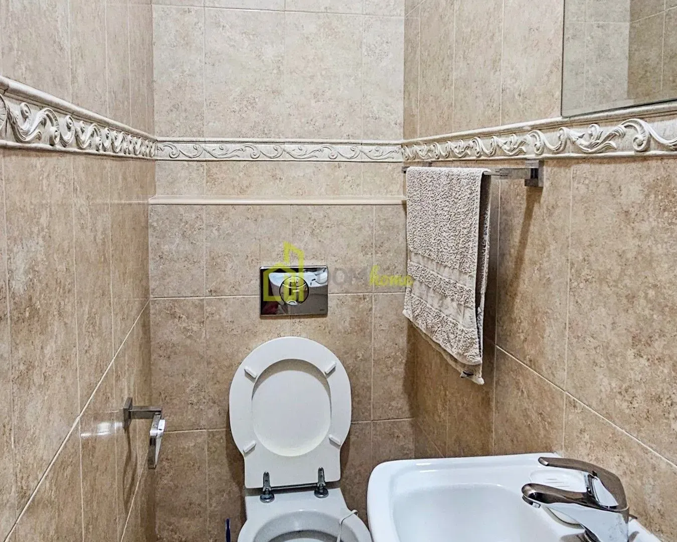 Sale, five bedroom apartment, 175m², Gorica C, Podgorica
