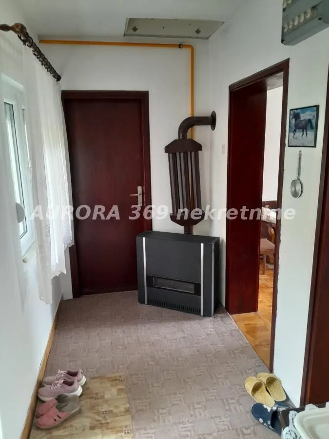 Sale, house, 77m², Beočin, Srbija