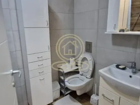 Izdavanje, dvosoban stan, 45m², Sajmište, Novi Sad - image 4