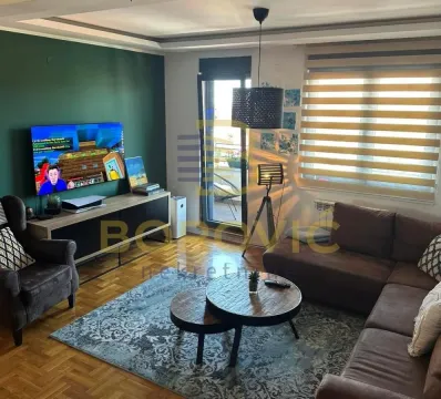 Prodaja, trosoban stan, 59m², Olimp, Zvezdara Sve Podlokacije - image 2