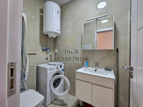 Rent, one bedroom apartment, 49m², Šušanj, Bar - image 1