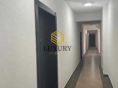 Prodaja, dvosoban stan, 51m², Kod Big Fashion-a, Podgorica - image 6