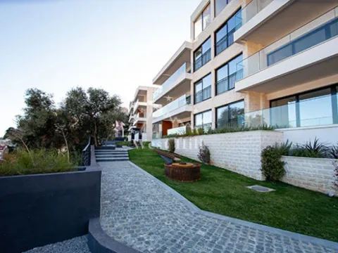 Sale, one bedroom apartment, 125m², Budva, Crna Gora - image 2