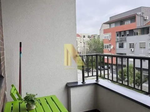Izdavanje, jednosoban stan, 37m², Bulevar Evrope, Novi Sad Sve Podlokacije - image 7