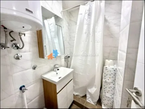 Izdavanje, stan, 46m², Šumice, Beograd - image 16