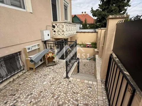 Rent, house, 120m², Novi Majur, Petrovaradin - image 10