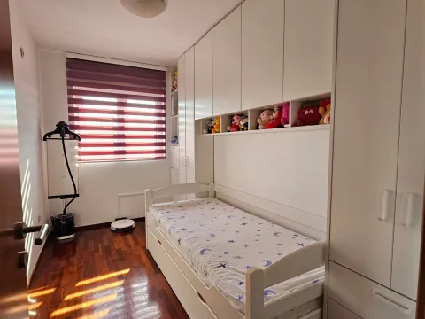 Prodaja, dvosoban stan, 56m², Stari Aerodrom, Podgorica - image 15