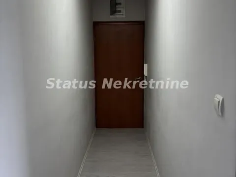 Izdavanje, garsonjera, 32m², Centar, Novi Sad - image 4