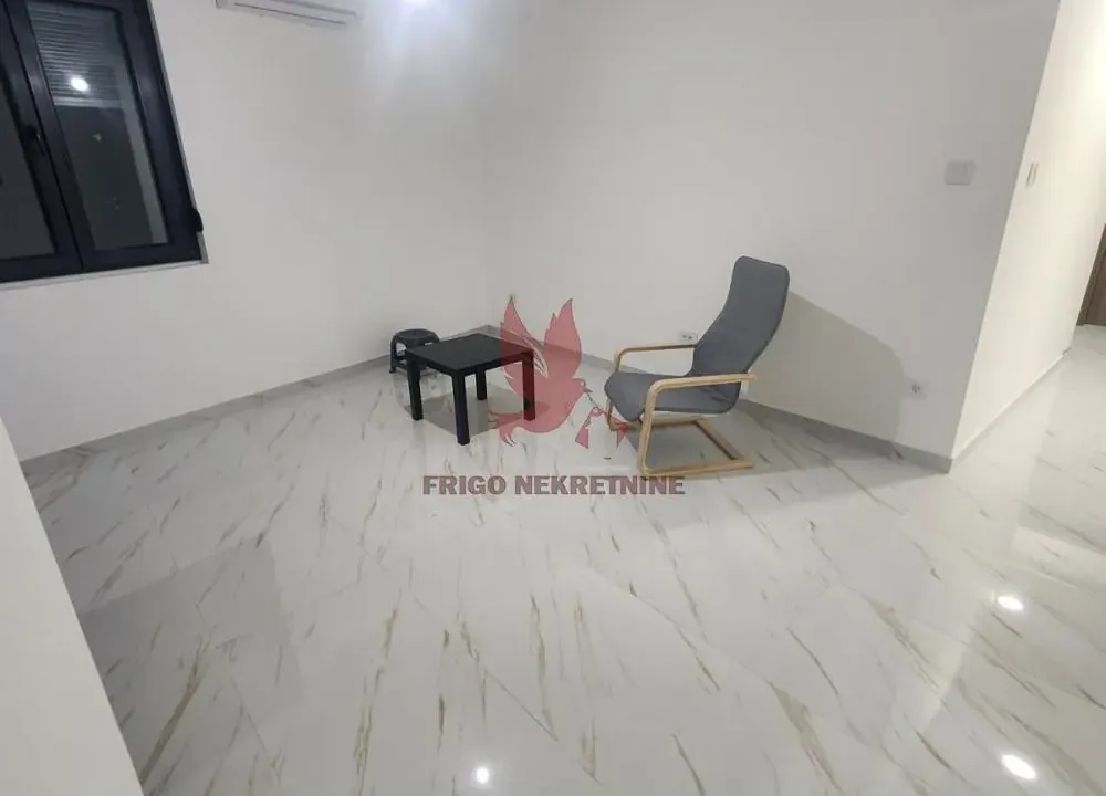 Sale, three bedroom apartment, 57m², Mladenovac, Beograd