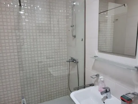 Prodaja, dvosoban stan, 70m², City Kvart, Podgorica - image 7