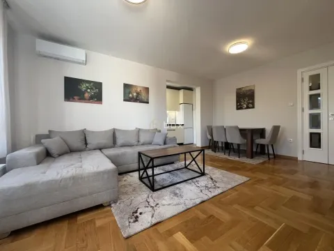 Rent, two bedroom apartment, 62m², Palilula, Niš - image 2
