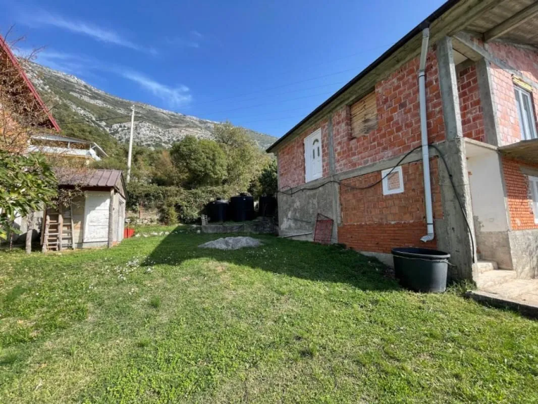 Sale, house, 195m², Sutomore, Bar