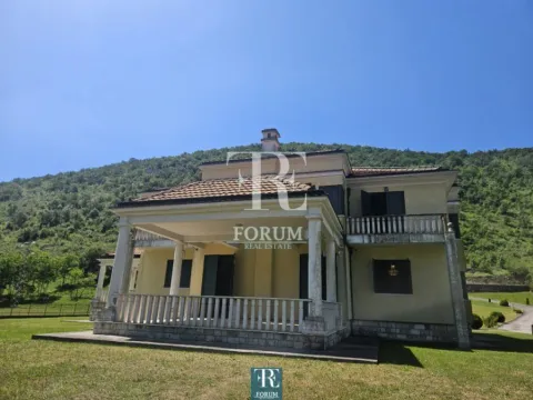 Sale, house, 600m², Velje Brdo, Podgorica - image 7