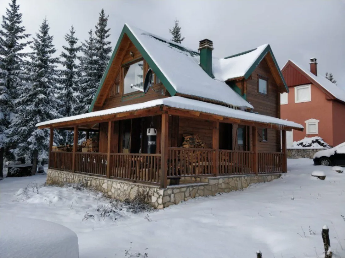 Prodaja, kuća, 110m², Uskoci, Žabljak