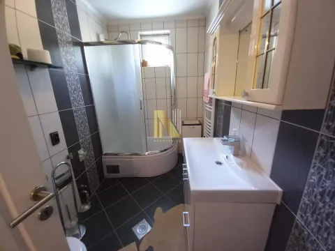 Sale, house, 272m², Bela Palanka, Srbija - image 32