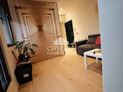 Prodaja, dvosoban stan, 60m², Stari Grad, Beograd - image 3