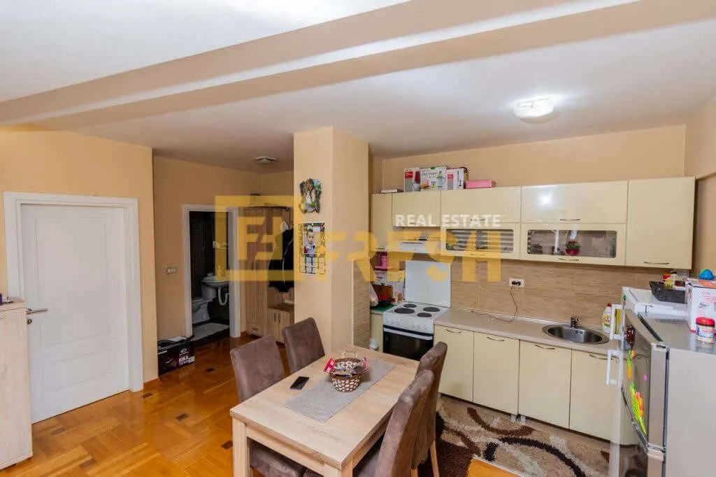 Sale, two bedroom apartment, 80m², Drač, Podgorica