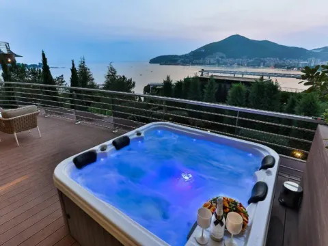 Prodaja, dvosoban stan, 182m², Budva, Crna Gora - image 12