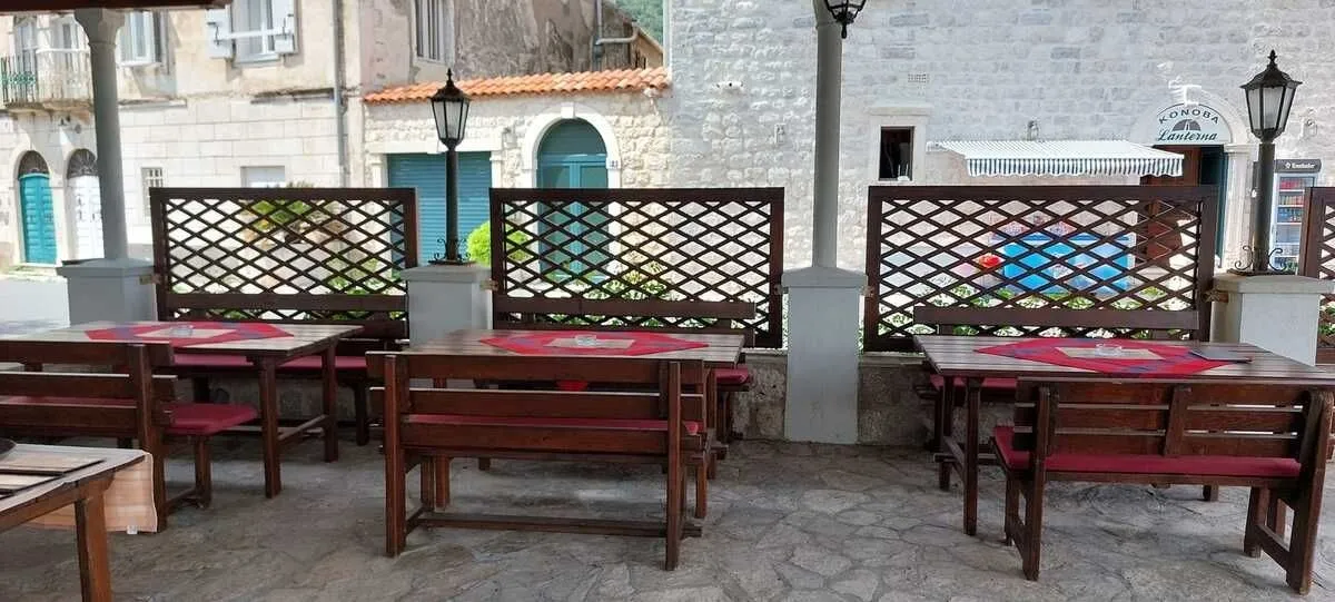 Prodaja, kuća, 420m², Prčanj, Kotor