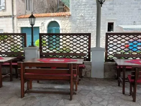 Prodaja, kuća, 420m², Prčanj, Kotor - image 15