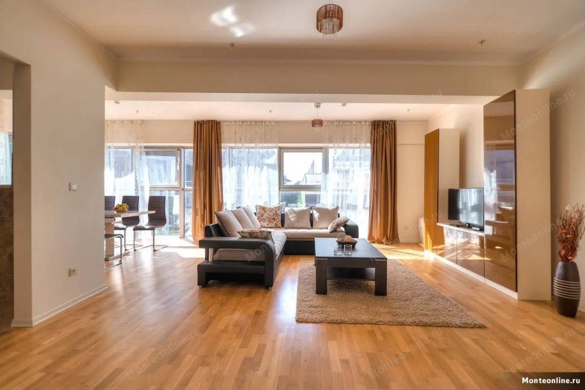 Sale, three bedroom apartment, 104m², Bečići, Budva