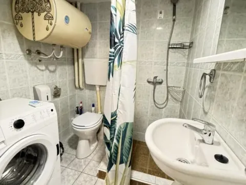 Izdavanje, garsonjera, 25m², Podbara, Novi Sad Sve Podlokacije - image 7