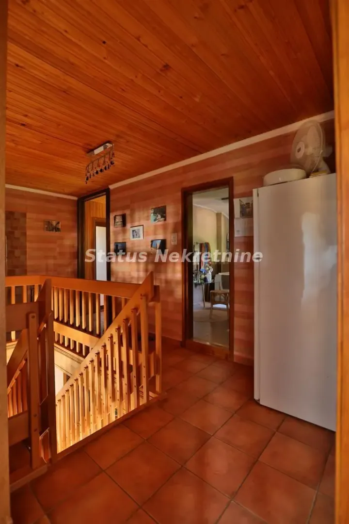 Prodaja, kuća, 322m², Ledinci, Petrovaradin