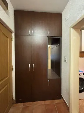 Izdavanje, jednosoban stan, 38m², Stari Aerodrom, Podgorica - image 7