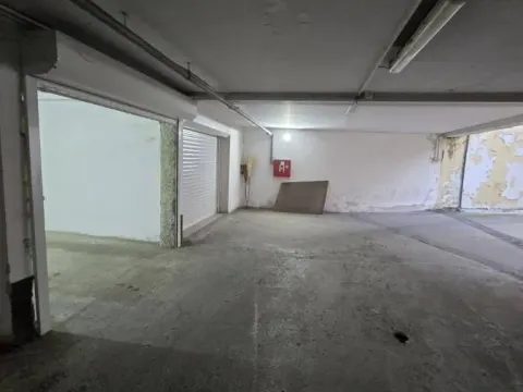 Izdavanje, parking/garaža, 18m², Grbavica, Novi Sad Sve Podlokacije - image 2