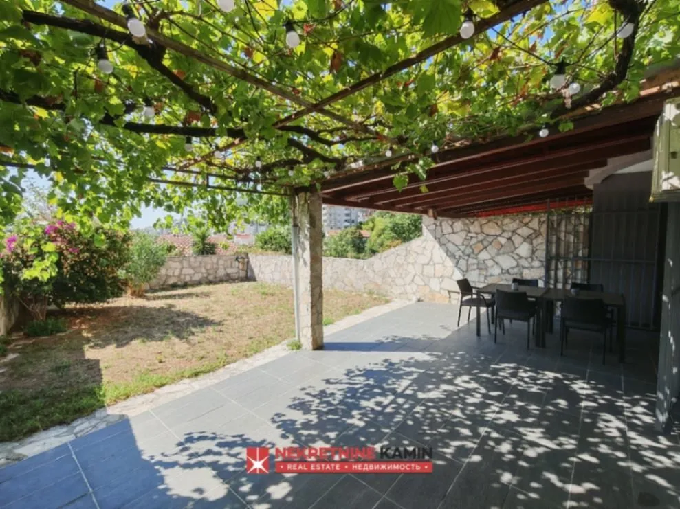 Prodaja, stan, 90m², Budva, Crna Gora
