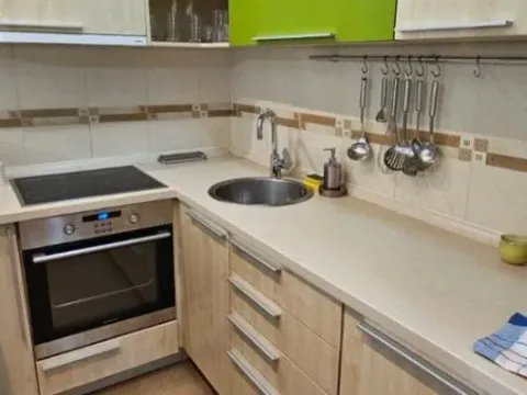 Izdavanje, dvosoban stan, 68m², Stari Aerodrom, Podgorica - image 7