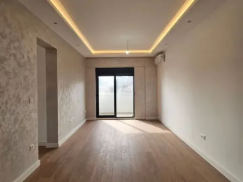 Sale, two bedroom apartment, 70m², Bečići, Budva