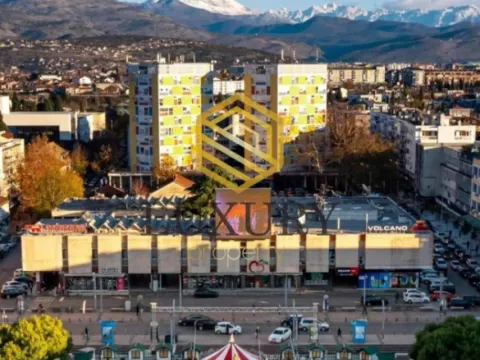 Izdavanje, jednosoban stan, 58m², Centar, Podgorica - image 12