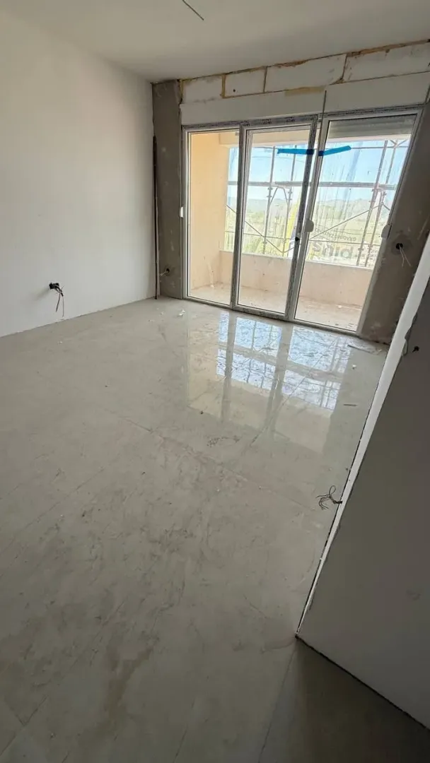 Sale, two bedroom apartment, 60m², Centar, Bar