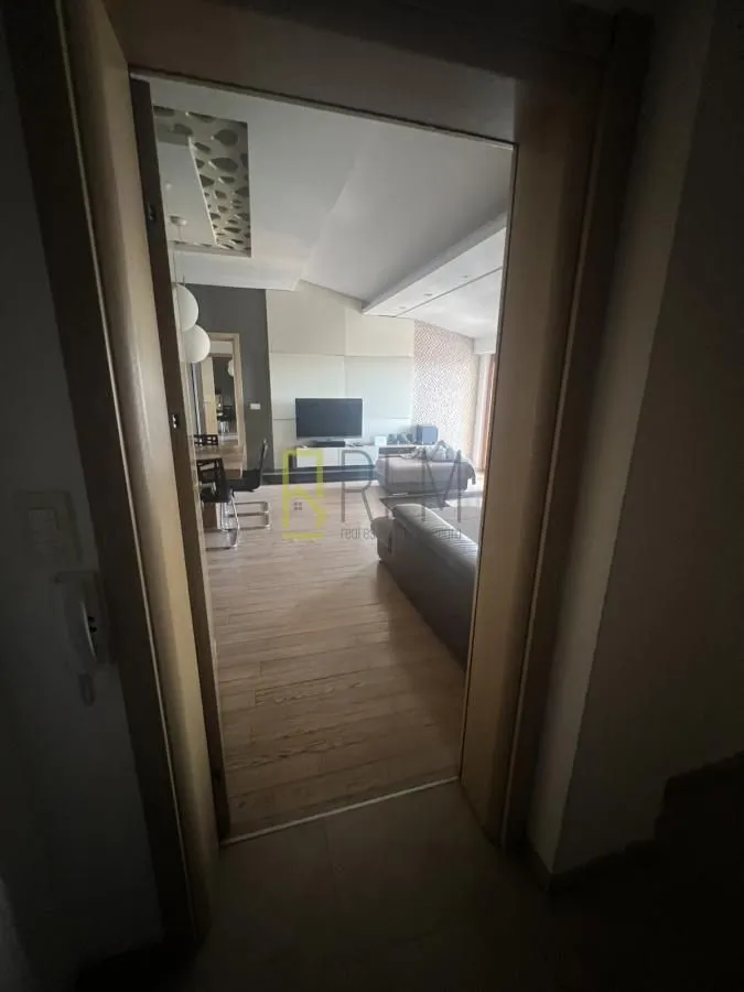 Prodaja, trosoban stan, 120m2, Gorica C, Podgorica