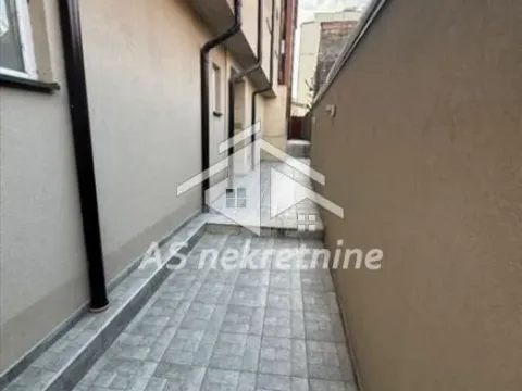 Prodaja, dvosoban stan, 43m², Zemun Cara Dušana, Zemun Sve Podlokacije - image 11