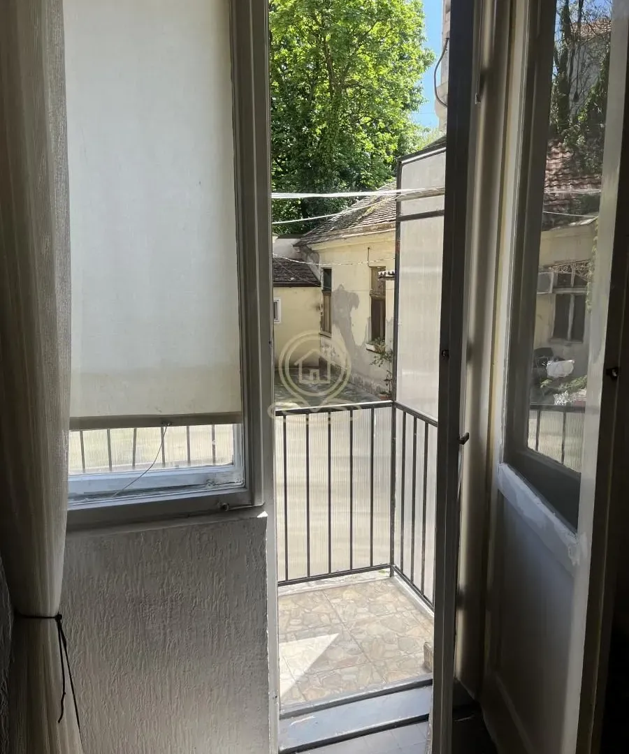 Izdavanje, dvosoban stan, 30m², Stari Grad, Beograd