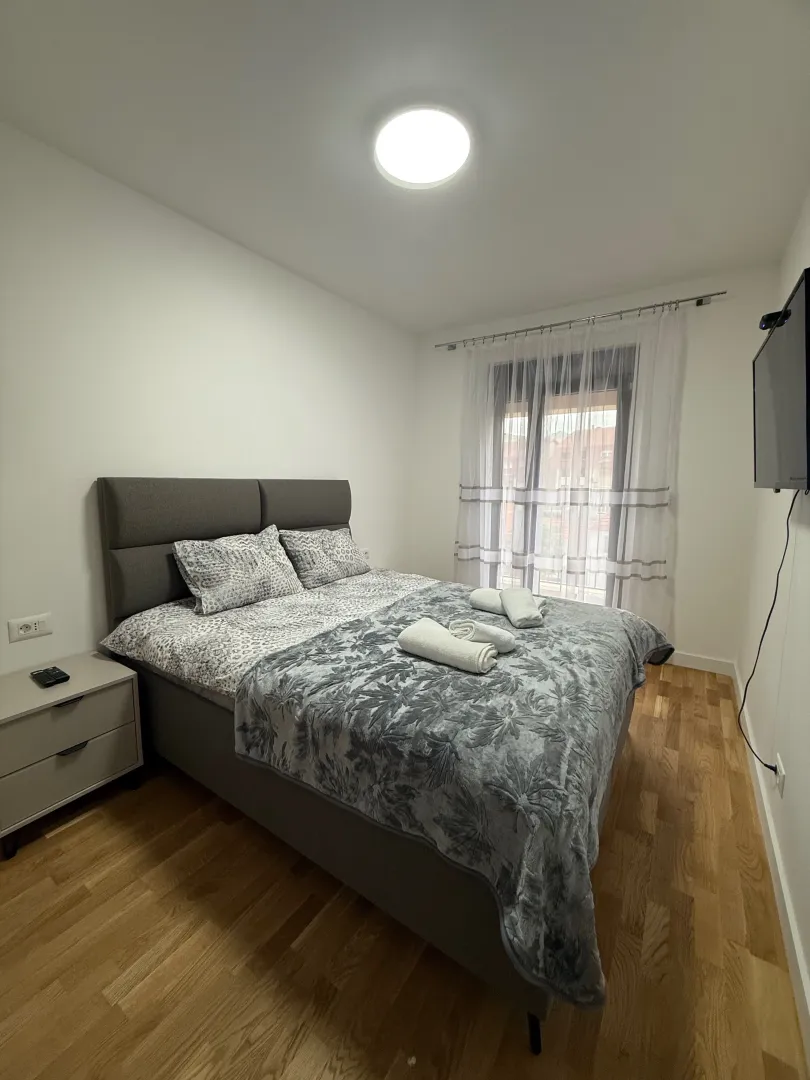 Rent, one bedroom apartment, 48m², Centar, Cetinje